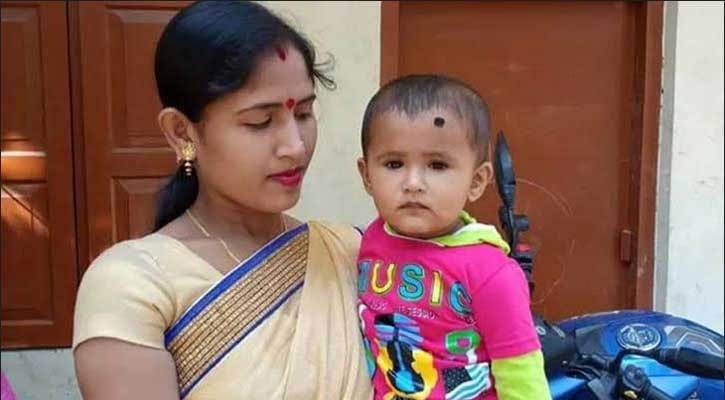 মা-মেয়েকে আত্মহত্যার প্ররোচনার অভিযোগে প্রভাষক গ্রেপ্তার