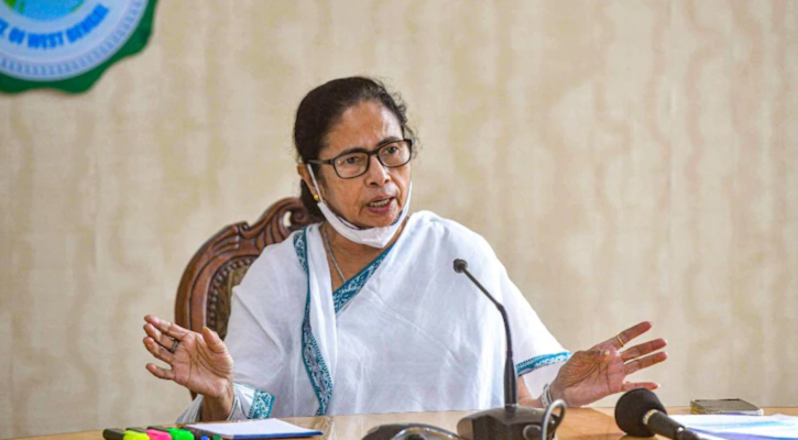 হলফনামায় তথ্য গোপন করেছেন মমতা: বিজেপি