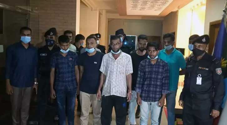 ফেসবুকে গুজব রটানোর অভিযোগে গ্রেপ্তার ৭