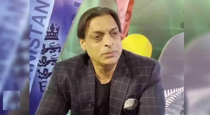 উপস্থাপকের সঙ্গে বিরোধে টক শো ছাড়লেন শোয়েব আখতার