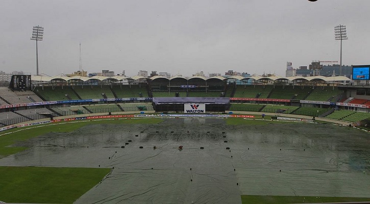 মিরপুরে বৃষ্টির জন্য বিলম্ব হচ্ছে টস