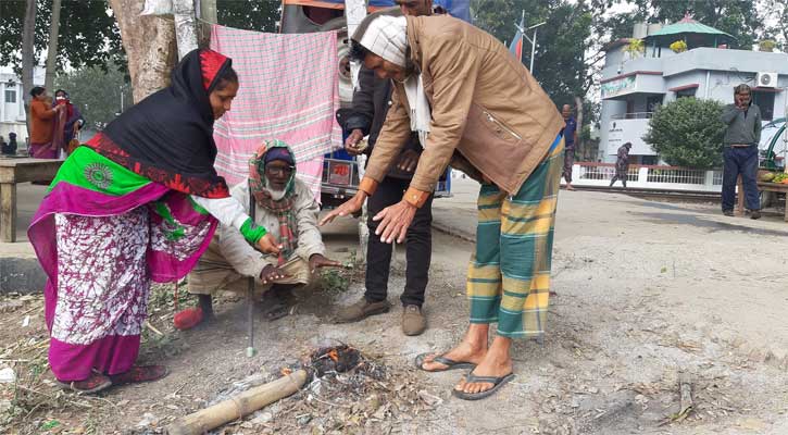 চুয়াডাঙ্গায় জেঁকে বসেছে শীত