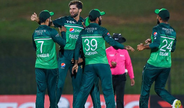 প্রথম ওয়ানডেতে পাকিস্তানের ১৪২ রানের বড় জয়