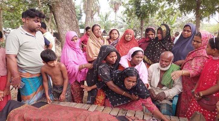 গাছের সঙ্গে মোটরসাইকেলের ধাক্কা, নিহত ২