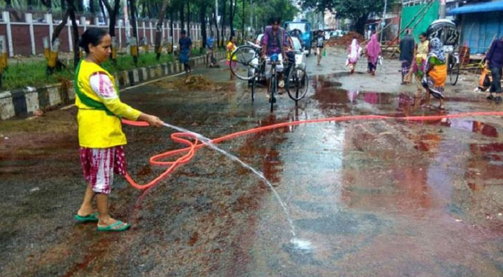 কোরবানির বর্জ্য সরাতে ডিএনসিসির ৯৯০০ কর্মী