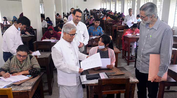 চারুকলা ইউনিট দিয়ে ঢাবির ভর্তি পরীক্ষা শুরু