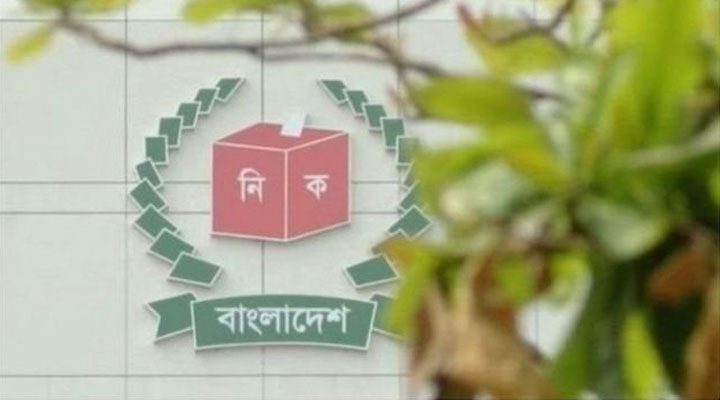 ইসি কর্মকর্তা ওমর ফারুককে ‘বাধ্যতামূলক’ অবসর