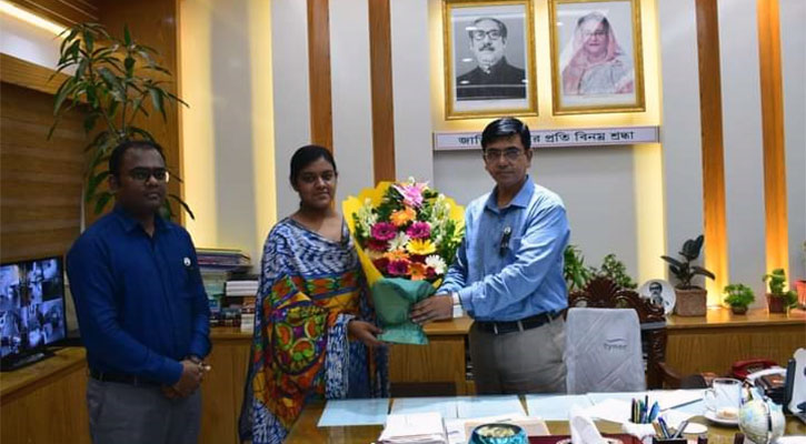 ফাল্গুনীর ঢাকা বিশ্ববিদ্যালয়ে পড়ার স্বপ্ন পূরণ করলেন জেলা প্রশাসক