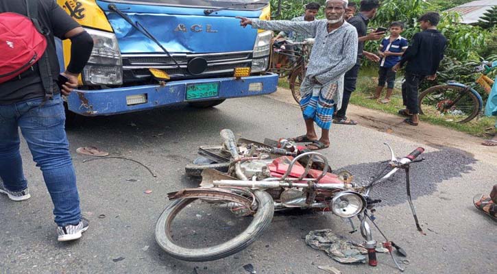 পিকআপ-মোটরসাইকেল সংঘর্ষে দুইজন নিহত