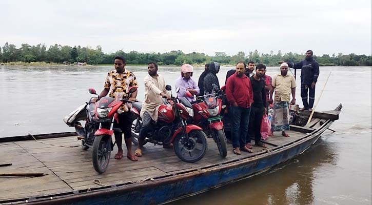 ‘কোনো প্রতিশ্রুতি নয়, এখানে একটা ব্রিজ দেখতে চাই’