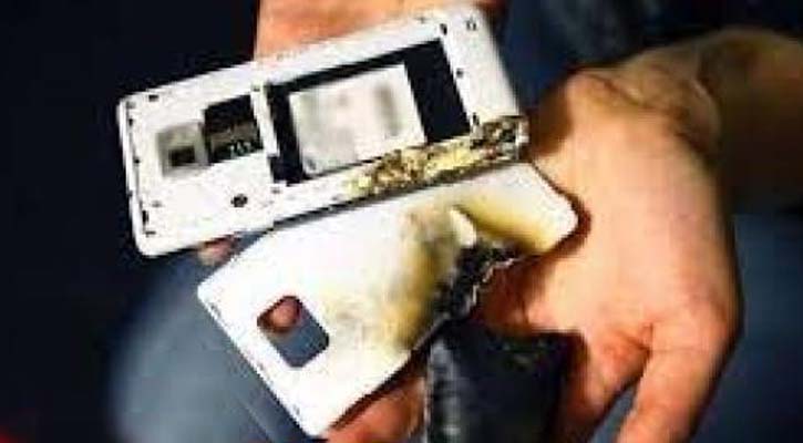 ভিডিও দেখার সময় মোবাইল বিস্ফোরণে শিশু নিহত