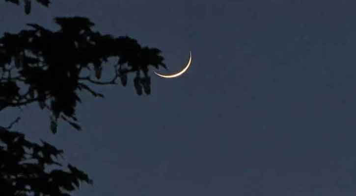 সৌদিতে চাঁদ দেখা গেছে, শুক্রবার ঈদ