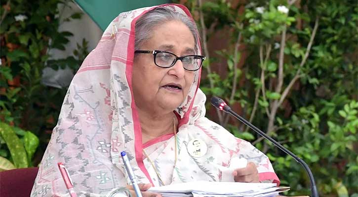 টুঙ্গিপাড়ায় পৌঁছেছেন প্রধানমন্ত্রী