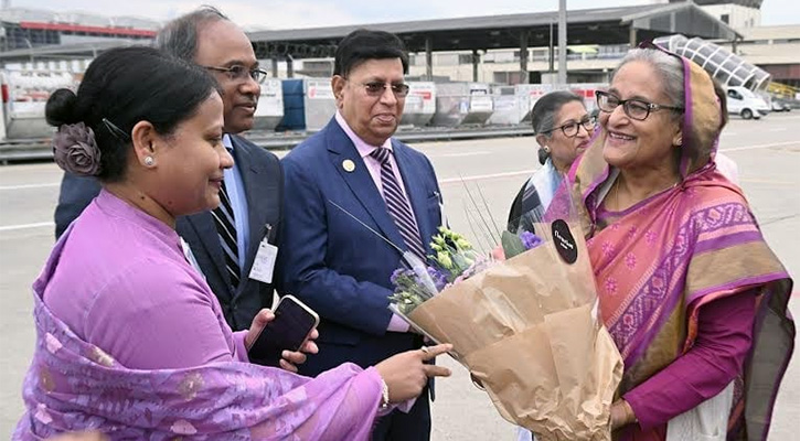 ওয়ার্ল্ড অফ ওয়ার্ক সামিটে যোগ দিতে জেনেভা পৌঁছেছেন প্রধানমন্ত্রী