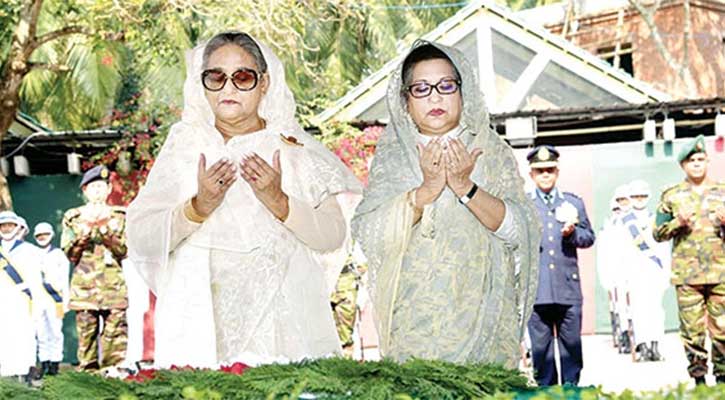 বঙ্গবন্ধুর সমাধিতে প্রধানমন্ত্রীর শ্রদ্ধা