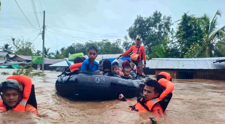 ফিলিপাইনে ঝড়, বন্যা আর ভূমিধসে নিহত ৩১