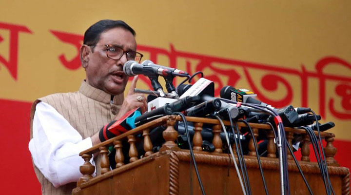 ‘দেশকে বাঁচাতে হলে শেখ হাসিনাকে আবারও ক্ষমতায় বসাতে হবে’