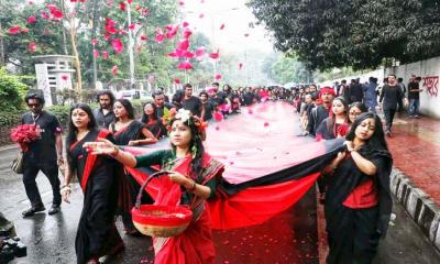 লালযাত্রায় ২৫ মার্চের কালরাত স্মরণ