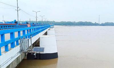 বিপৎসীমার ২০ সেন্টিমিটার ওপরে তিস্তার পানি