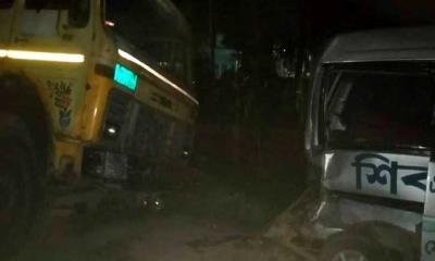 দিনাজপুরে ট্রাকচাপায় ২ পথচারীর মৃত্যু