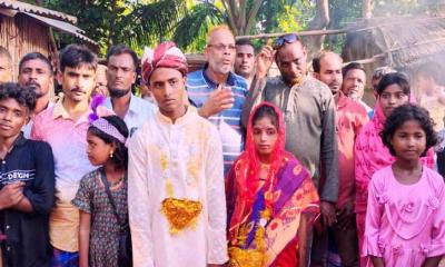 ধুমধাম করে প্রতিবন্ধী তরুণ-তরুণীর বিয়ে দিলেন এলাকাবাসী