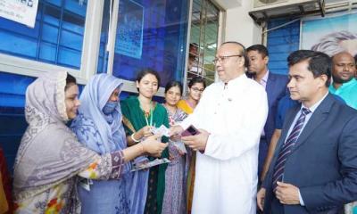 রাসিক নির্বাচন : প্রচারণায় ব্যস্ত নৌকার প্রার্থী লিটন