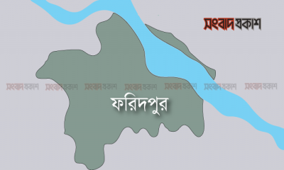 ঘরের আড়ার সঙ্গে ঝুলছিল গৃহবধূর মরদেহ