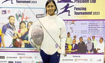 বঙ্গবন্ধু ফেন্সিং টুর্নামেন্টে ব্রোঞ্জপদক জয়ী বগুড়ার মিম