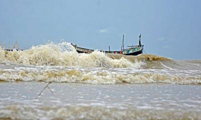 সমুদ্রবন্দরে কোনো সতর্কসংকেত নেই