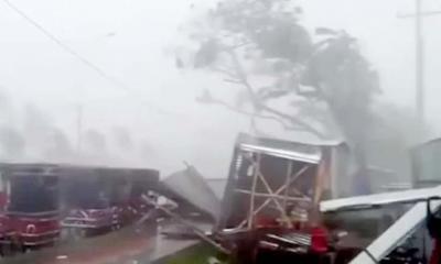 সেন্ট মার্টিনে মোখার তাণ্ডব, নারীসহ ২ জনের মৃত্যু