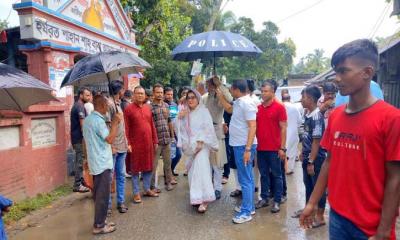 লতিফ সিদ্দিকীর গাড়ি বহরে মুরাদ সিদ্দিকীর বাধা