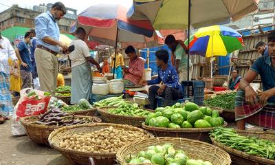 ৫০ টাকার নিচে নেই কোনো সবজি