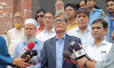 ‘প্রশ্নপত্র ফাঁসের গুজবে কান না দেওয়াই ভালো’