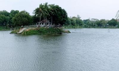 রূপগঞ্জের রহস্যময় গায়েবী দিঘি