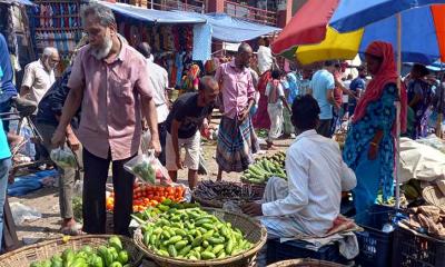 রাজধানীতে সবজির সরবরাহ কম, দাম চড়া