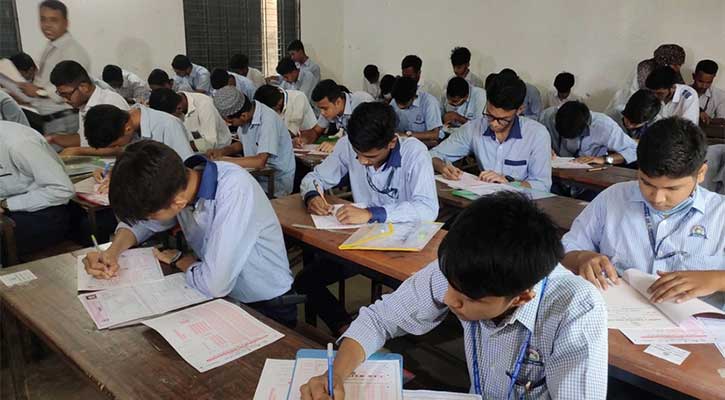 এসএসসি ও সমমানের পরীক্ষা শুরু