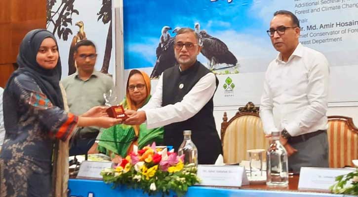 ‘শকুন রক্ষায় এশিয়ায় এগিয়ে বাংলাদেশ’