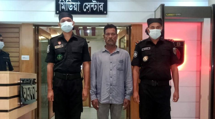 ৩৪ বছর পলাতক ছিলেন আসামি সাইফুল