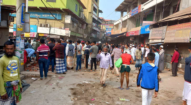 ১০ গ্রামের মধ্যে দফায় দফায় সংঘর্ষ, আহত ৪০