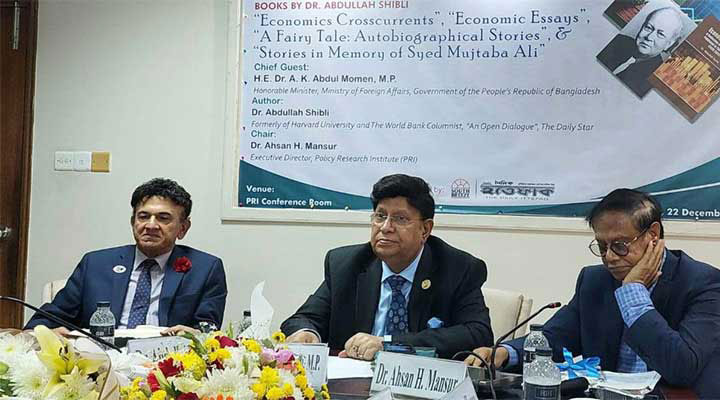 আর্জেন্টিনার পররাষ্ট্রমন্ত্রীর সফরে মেসিদের সঙ্গে আনার আহ্বান