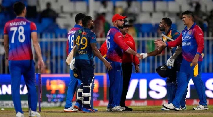 বাঁচা-মরার লড়াইয়ে শ্রীলঙ্কার বিপক্ষে ব্যাটিংয়ে আফগানিস্তান