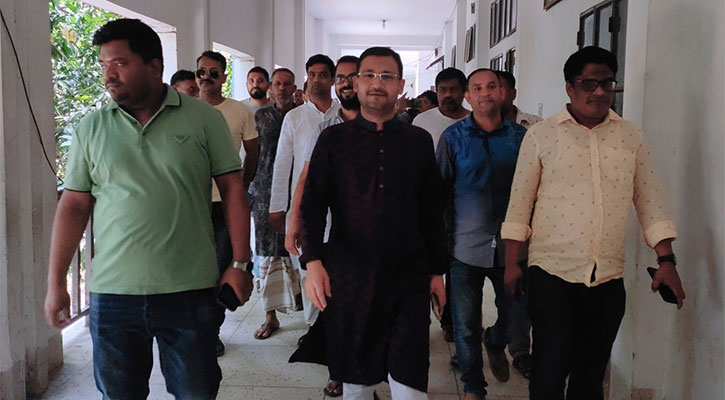 যুবলীগ নেতা হত্যা মামলায় পৌর মেয়র কারাগারে