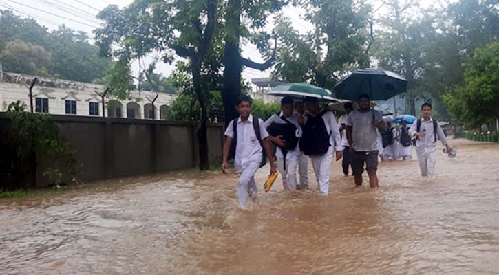 বান্দরবানে টানা বৃষ্টিতে নিম্নাঞ্চল প্লাবিত