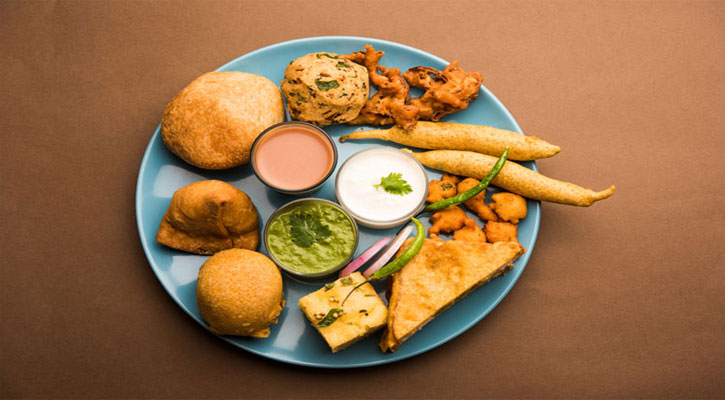 চায়ের সঙ্গে যেসব খাবার খেলে ক্ষতিকর