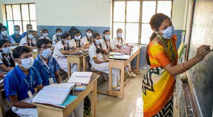দেশে সাক্ষরতার হার ৭৬.০৮ শতাংশ