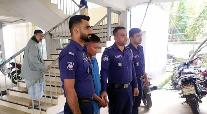 রোহিঙ্গা ক্যাম্পে অস্ত্র বিক্রি, এনজিও কর্মী গ্রেপ্তার