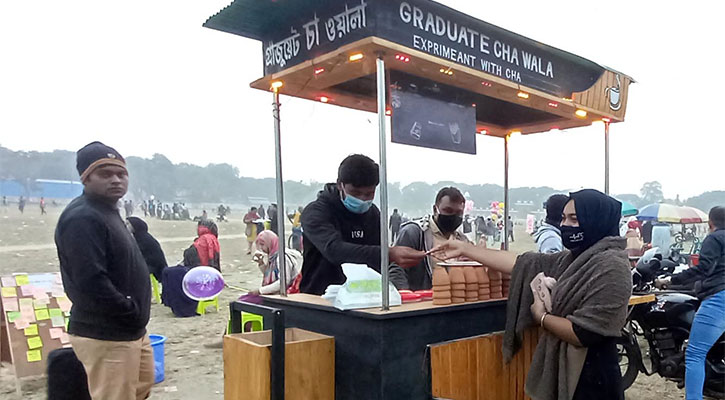 তিন ইঞ্জিনিয়ারের চায়ে মজেছে দিনাজপুরবাসী