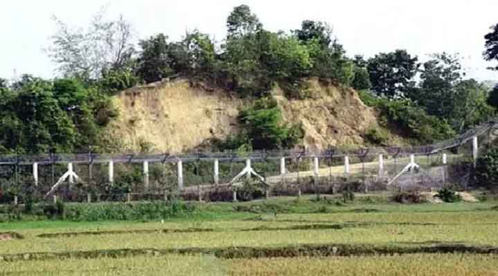 সীমান্তে মাইন বিস্ফোরণে যুবকের পা বিচ্ছিন্ন