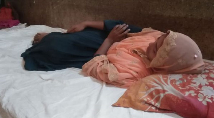 শিক্ষকের বেত্রাঘাতে হাসপাতালে ছাত্রী
