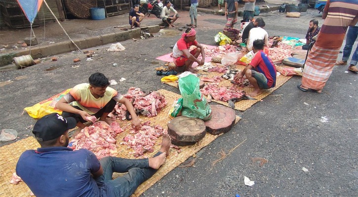 কোরবানির সংগ্রহকৃত মাংসের বাজার